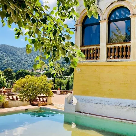 Casadella 2*